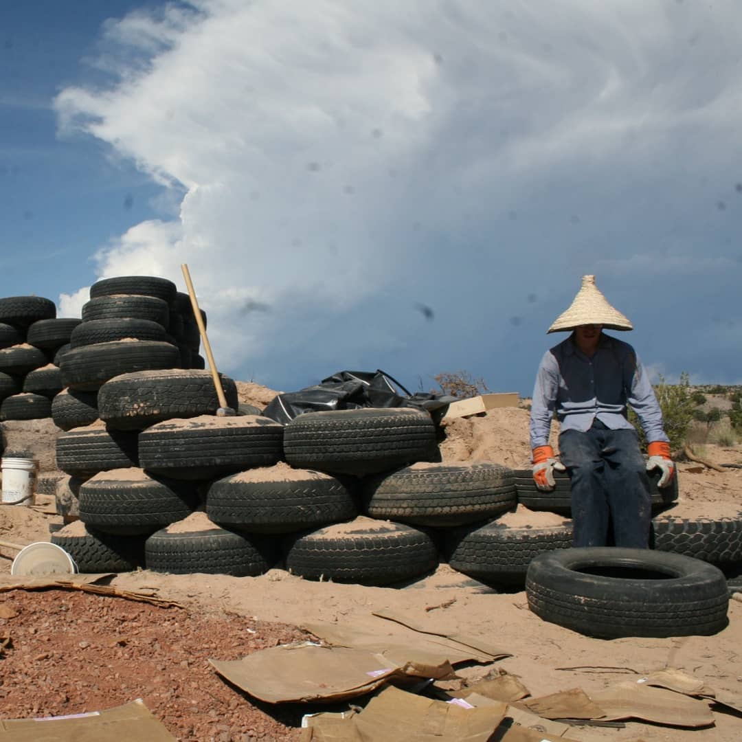 House complete, building studio